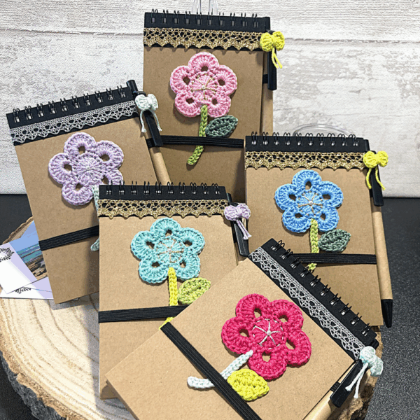 Flower notebook - Pink - Image 3