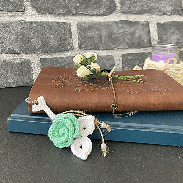 Bookmark - Mint and White Flower