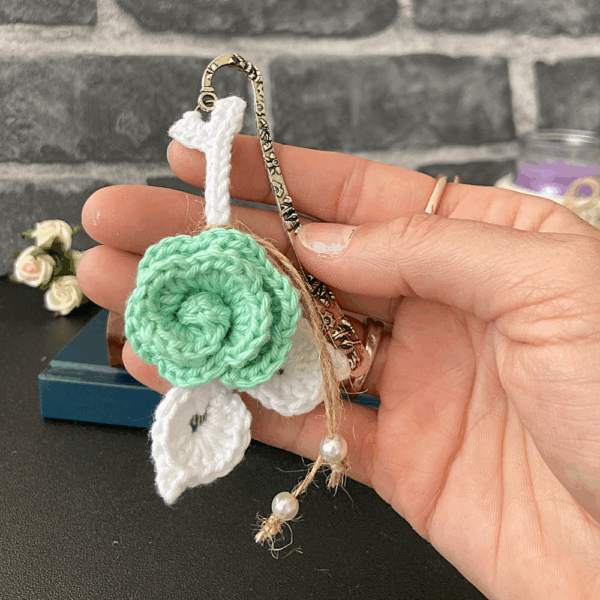 Bookmark - Mint and White Flower - Image 3