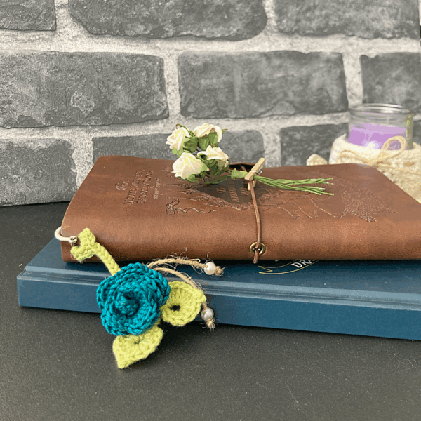 Bookmark - Petrol Flower