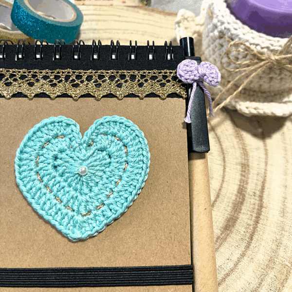Heart notebook - Pink - Image 2